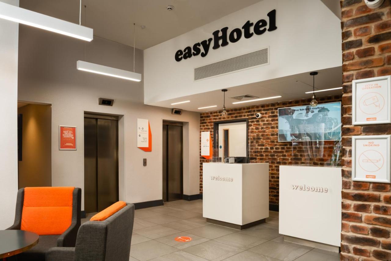 Easyhotel Milton Keynes Extérieur photo